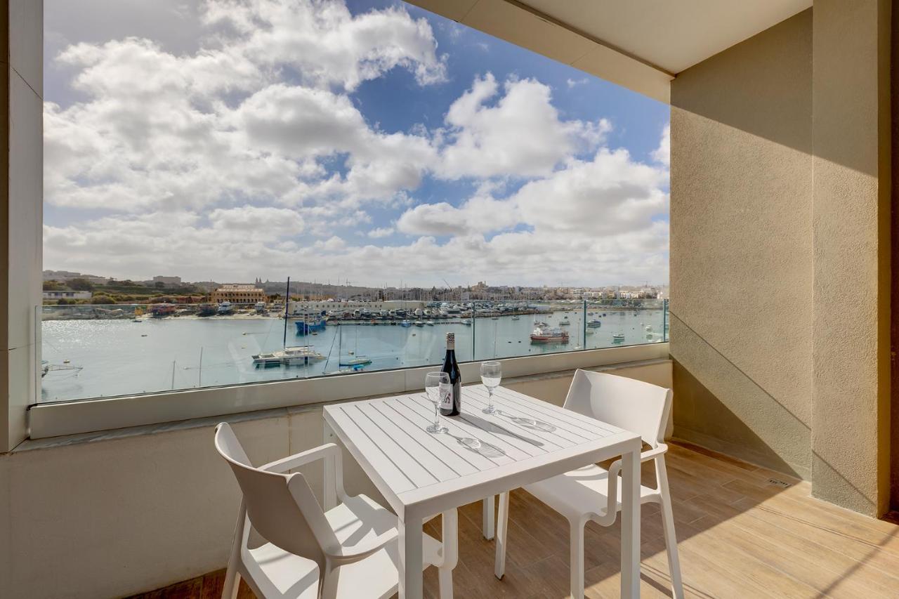 Spectacular Apartment Valletta And Harbour Views Sliema Esterno foto