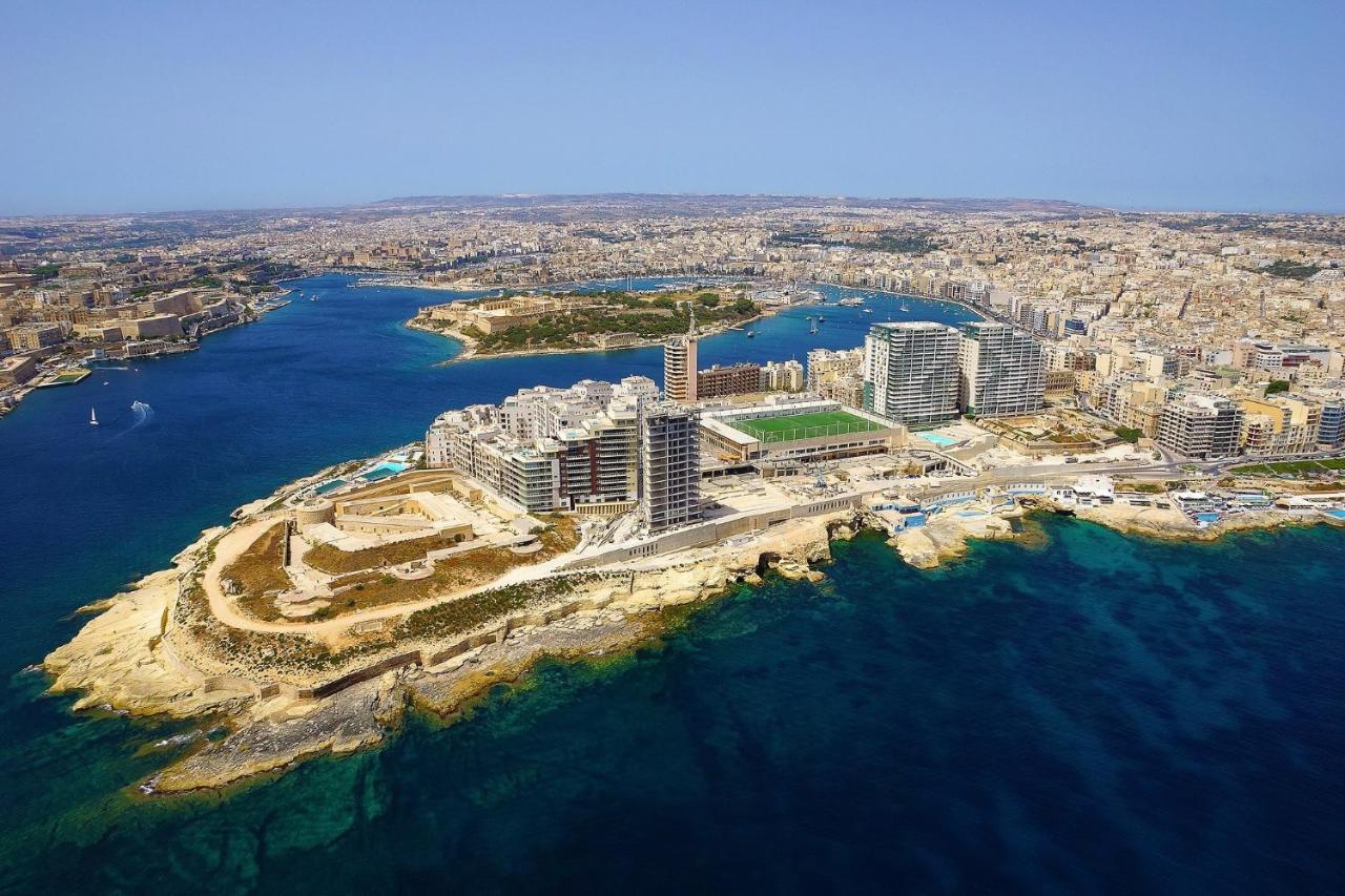 Spectacular Apartment Valletta And Harbour Views Sliema Esterno foto