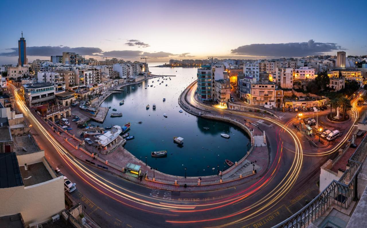 Spectacular Apartment Valletta And Harbour Views Sliema Esterno foto