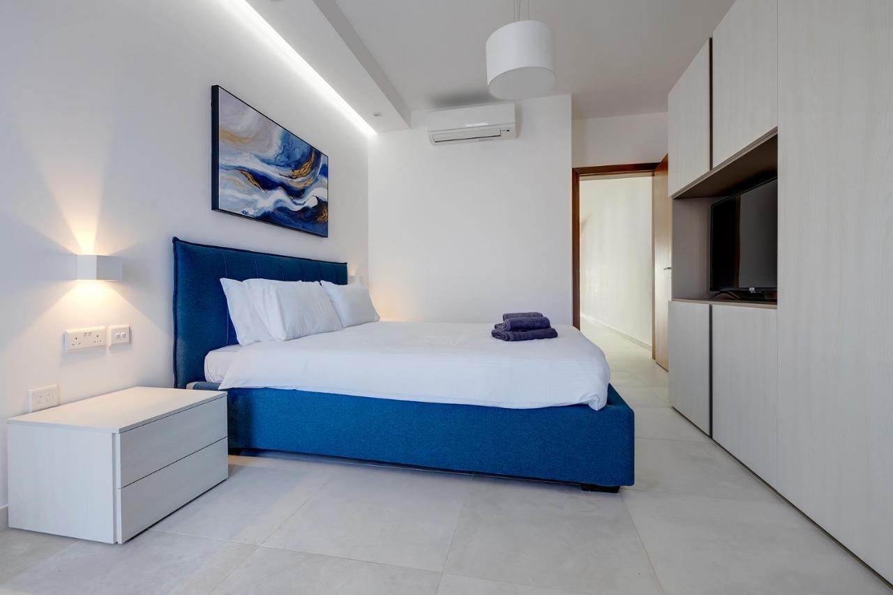 Spectacular Apartment Valletta And Harbour Views Sliema Esterno foto