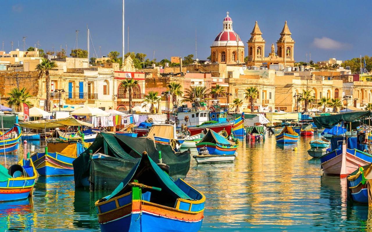 Spectacular Apartment Valletta And Harbour Views Sliema Esterno foto